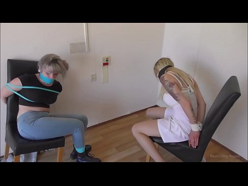 ❤️ Көз каранды / байланган жана оозу жабылган / кыйналган кыз ️ Порно видео боюнча порно ky.hentaidude.ru ❌️❤